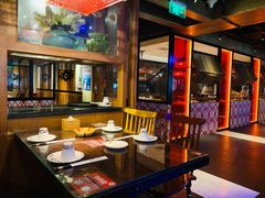 大堂-江边城外烤全鱼(方庄时代购物中心店)