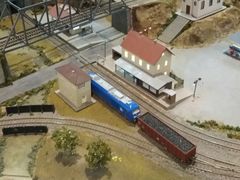 -上海跨国采购会展中心