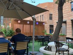 -麦落精酿啤酒餐吧(先农大院店)