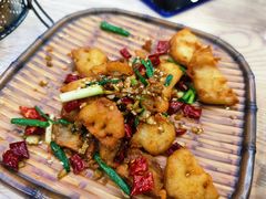 -江城燕子大排档(江汉路步行街店)
