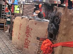 -破瓦寒窑·地摊烤羊排