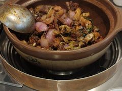 -胡须佬鸡煲四季火锅店(石厦西村直营店)