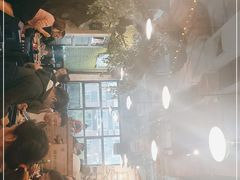 -马路边边串串香形象店(磐石路店)