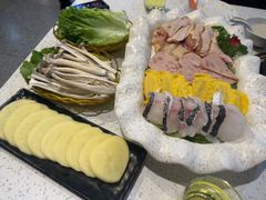 -八珍玉食鸡煲·打边炉(印象城店)