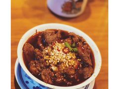 -炉小二铜锅牛蛙•川湘菜(三里屯店)