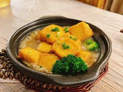自制鲍汁豆腐煲-李记潮汕砂锅粥(营福路店)