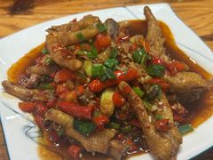 特色红烧鸡爪-江西广丰土菜馆(华亭老街店)