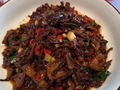 -老湘亲·品鉴湘菜(蔡塘爱琴海店)