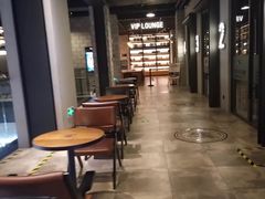 -CGV影城(滨江天街IMAX店)