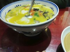 -窄巷子陕菜馆·地道陕西菜(粉巷店)