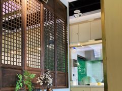 -六少·猪肚包鸡火锅(卓悦INTOWN店)