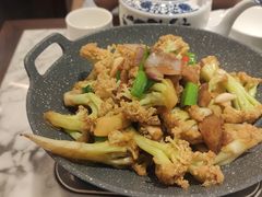 -小菜园新徽菜(宜兴八佰伴店)