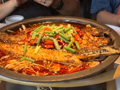 -鸣记脆皮烤鱼·海鲜烤鱼(三八广场店)