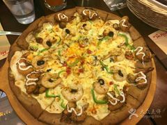 -Mr.Pizza米斯特比萨(盐城聚龙湖店)