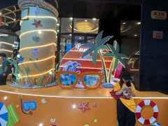 -麦当劳(上海虹桥站30B检票口楼上)