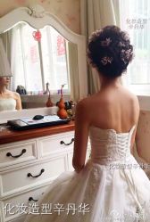 -上海彩妆秀摄影设计有限公司