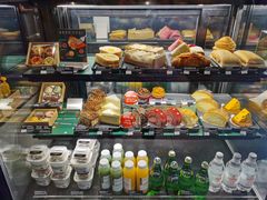 面包甜点陈列柜-星巴克(福州三坊七巷店)