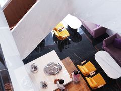 -深圳国际会展中心希尔顿酒店(前海华发冰雪世界店)