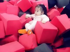 -嘿哟动霸CHUA·新潮玩运动娱乐中心·蹦床滑冰团建乐园