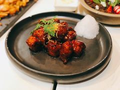 红酒泡沫牛肉粒-荟廷·晶萃(陆家嘴尚悦湾店)
