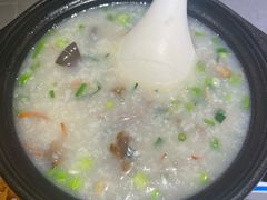 -强氏喜阿婆粥饼店(鼓楼东街店)
