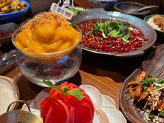 -包整·丝娃娃(一览甲秀楼风景店)