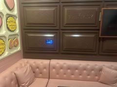 -范特西FANTASY量贩式KTV(民主广场店)