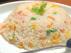 招牌虾仁酸菜炒饭-桂满陇·锦绣江南(益田广场店)