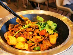蛙小肚-老佛爷铜炉蛙锅(海岸城店)