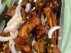 -牧场烧烤餐饮广场