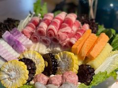 -三个椰子·现砍椰子鸡(金源CBD店)