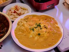 咖喱碎蛋包饭-春麗吃飯公司(工体店)