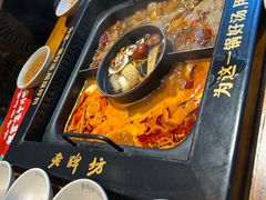 -老牌坊云南鱼豆花火锅(爱建店)
