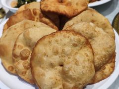 待客油饼-国人川菜(李家村建东街店)