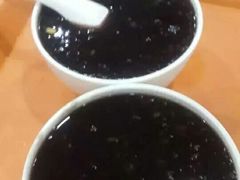 -田三卷馍(人民中路店)