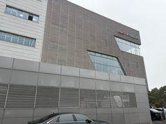 -上海永达奥诚奥迪4S店(申江路店)