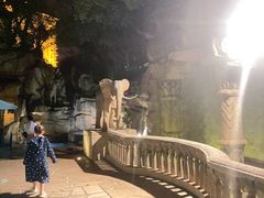 -海口观澜湖火山温泉谷