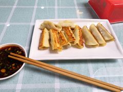 -众口斋锅贴(银泰城店)