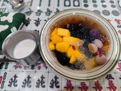 超级桃胶芋圆-堂屋糖水店(愚园店)
