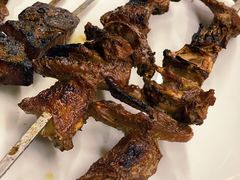 -烤肉小伙烤肉店
