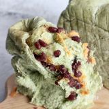 让面包也拥有了春天红豆蛋黄肉松陷谁能不爱！