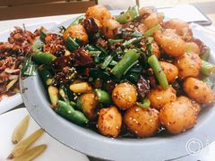 -一栋洋楼云南菜馆