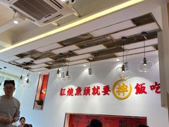 大堂-深巷家味馆.湖北头牌红烧鱼头拌饭(黄陂店)