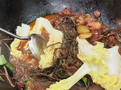 -鲁员外地锅鸡地锅鱼(古墩路店)