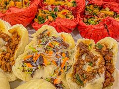 -李与白包子铺(桐梓林店)