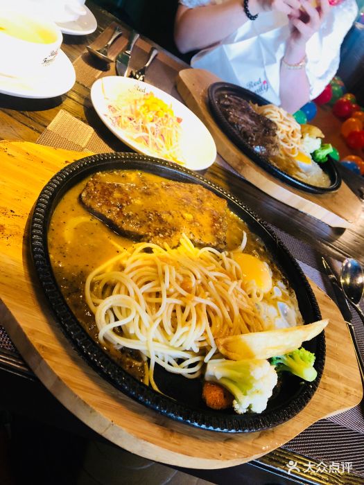 红屋牛排西餐厅(金狮广场店)-图片-青岛美食-大众点评网