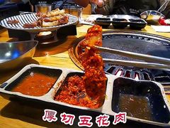 厚切五花肉-秋木烤肉·韩国牛肉名家(高新旗舰店)