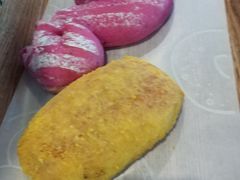 火龙果蓝莓乳酪包-LELECHA乐乐茶(上海五角场万达广场店)