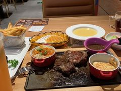 -豪客来牛排(商汇人和广场店)