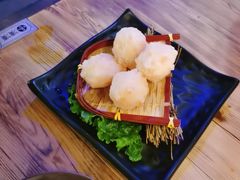 -湊湊火锅·茶憩(杭州湖滨银泰in77店)